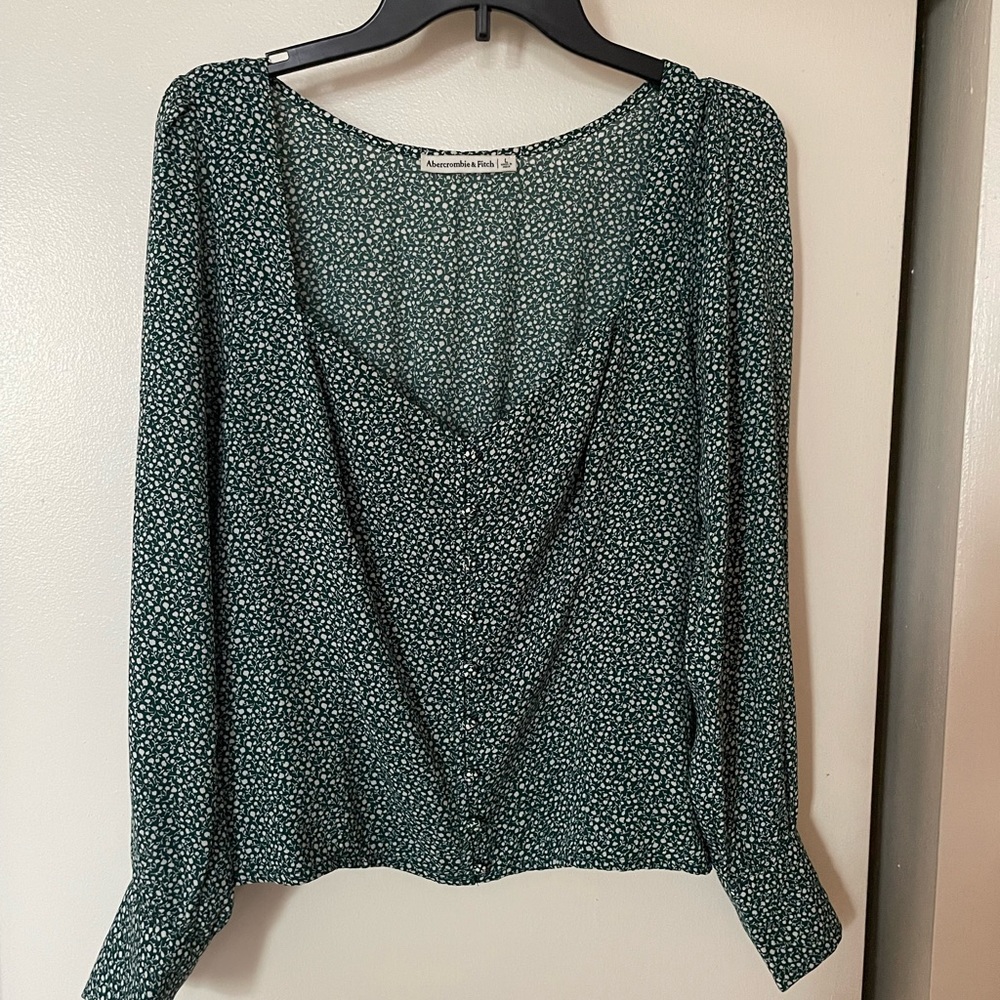 Abercrombie & Fitch Green Floral Long-Sleeve Blouse